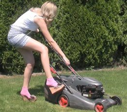 gas_powered_lawn-mower_pull_cord.jpg